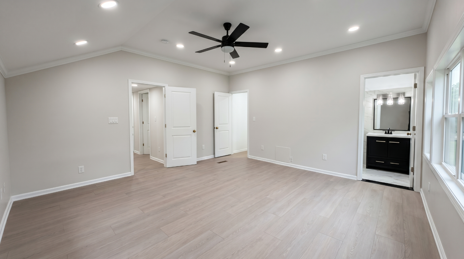 631 Humphrey Avenue — photo 19
